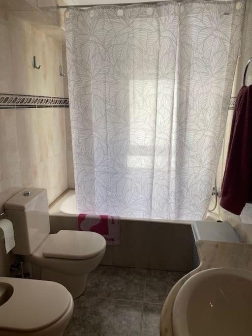 Ferienwohnung La Lila 5 Oviédo Exterior foto